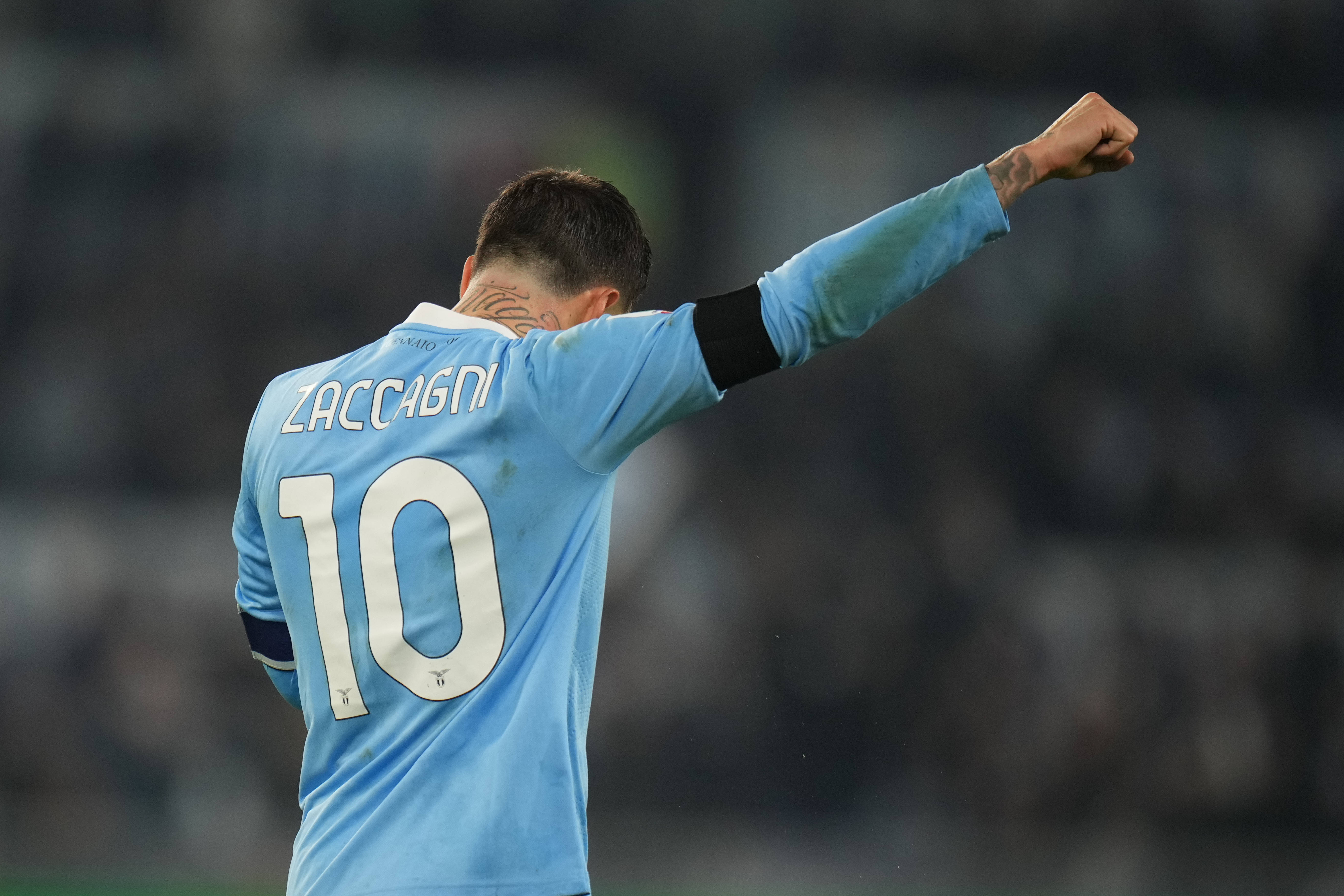 九游体育-AC米兰窗口期复出首秀曼联完成体检备战意大利杯，现场解说直呼：窗口期克里夫兰骑士调整名单以备法甲的简单介绍